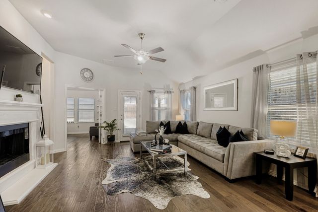 1560 Seminole Drive, Forney, TX 75126