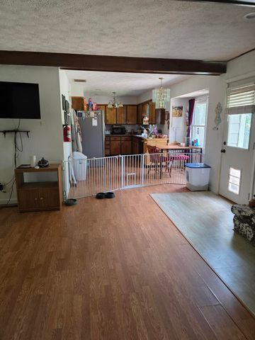 1511 W Berkeley Street, Springfield, MO 65807