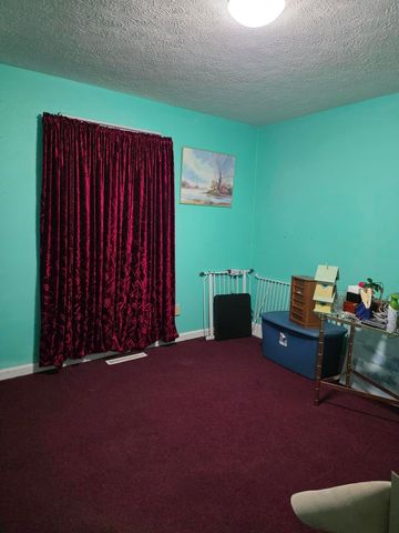 1511 W Berkeley Street, Springfield, MO 65807