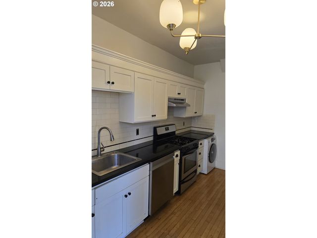 118 Nw KING Ave 3, Portland, OR 97210