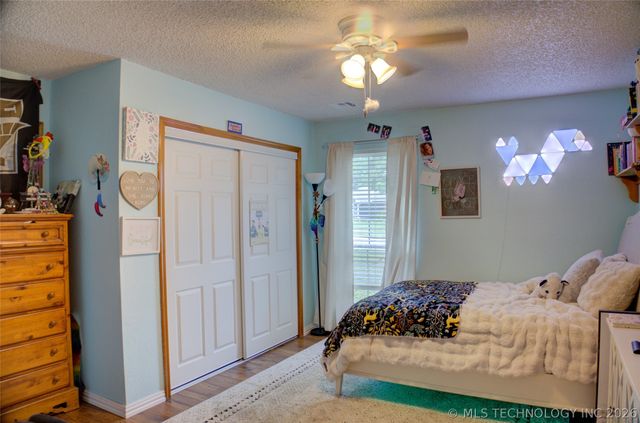 211 W 114th Court S, Jenks, OK 74037
