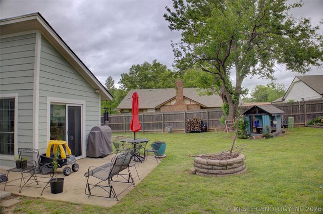 211 W 114th Court S, Jenks, OK 74037
