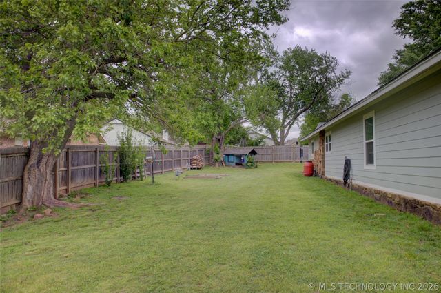 211 W 114th Court S, Jenks, OK 74037