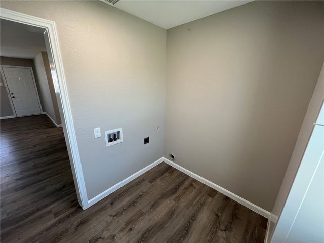 2429 Narobi Place, Mesquite, TX 75149