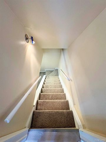 19479 Scenic Harbour Drive, Northville, MI 48167