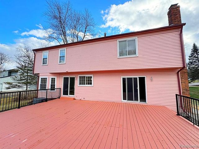 19479 Scenic Harbour Drive, Northville, MI 48167