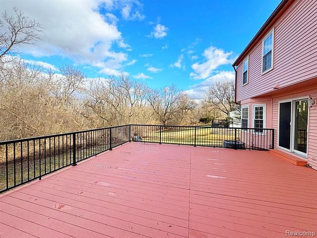 19479 Scenic Harbour Drive, Northville, MI 48167