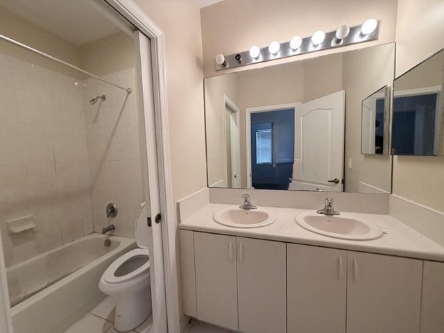 3760 NE 15th Street, Homestead, FL 33033
