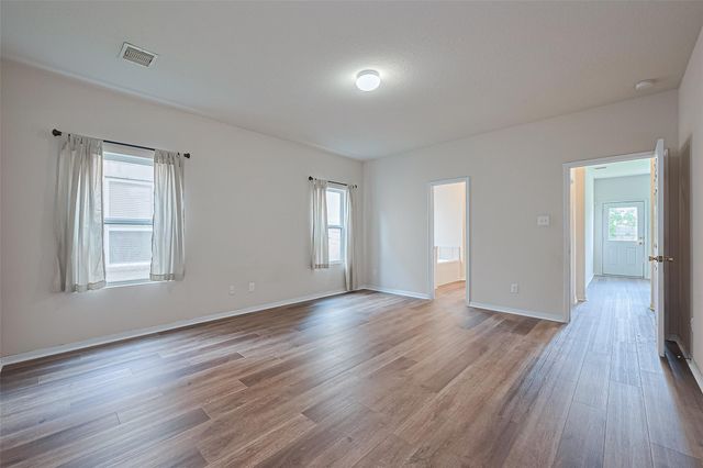 9514 Barr Spring Drive, Humble, TX 77396