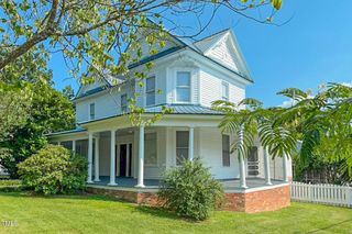 29 Oak Street, Roxboro, NC 27573