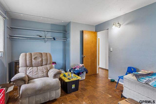 5213 N 85th Street, Omaha, NE 68134