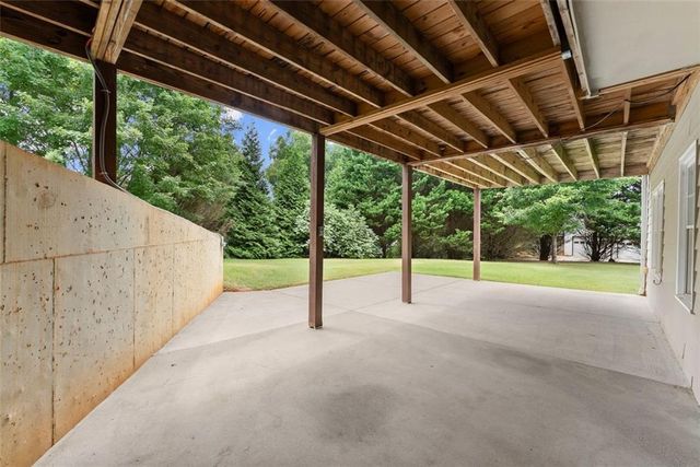 5223 HAMPTON MILL DRIVE, Flowery Branch, GA 30542