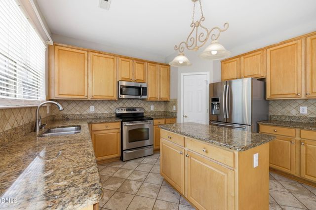 201 Shakespeare Street, Morrisville, NC 27560