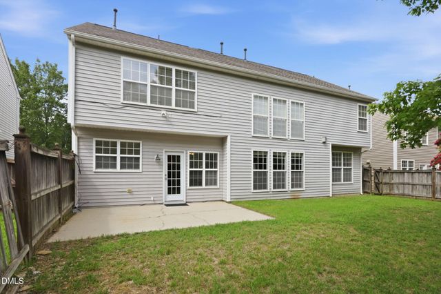 201 Shakespeare Street, Morrisville, NC 27560