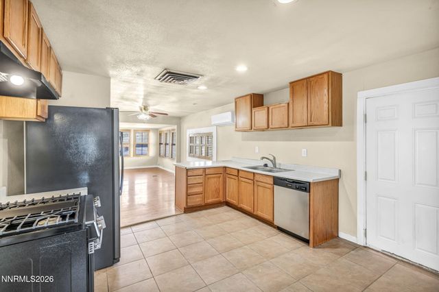 280 E Front Street, Fallon, NV 89406