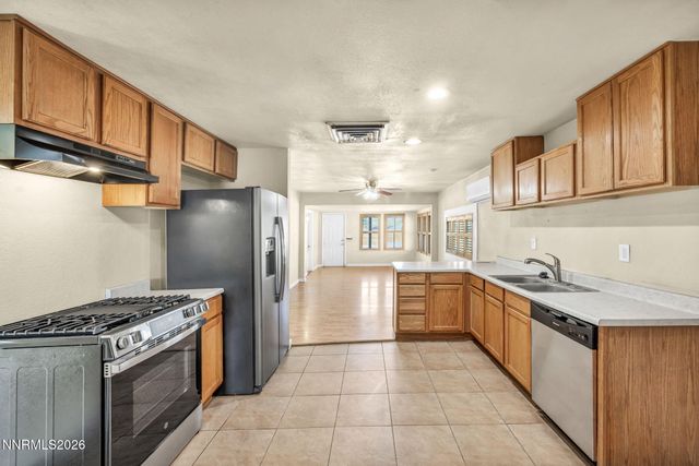 280 E Front Street, Fallon, NV 89406