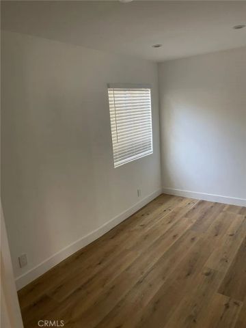 7051 Garden Grove, Reseda, CA 91335