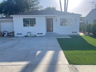 7051 Garden Grove, Reseda, CA 91335