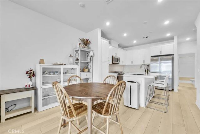 3856 Verdana Circle, La Verne, CA 91750