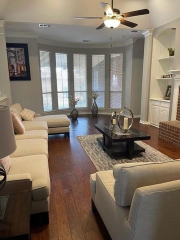 402 Buttonwood Drive, Coppell, TX 75019