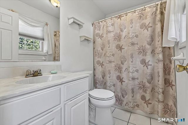 15 Cinnamon Ridge Drive, North Branford, CT 06471