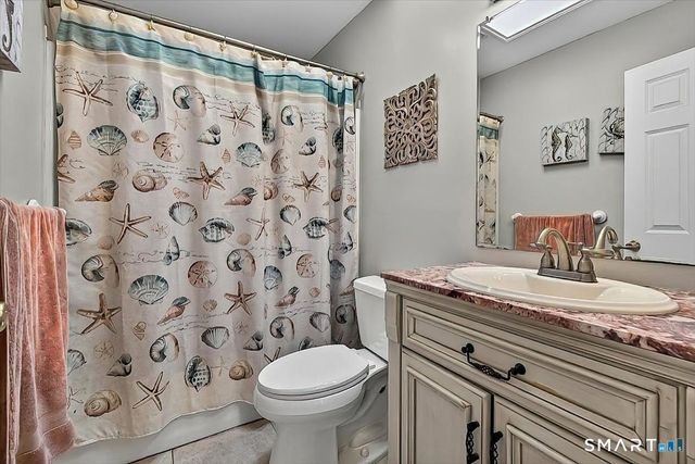 15 Cinnamon Ridge Drive, North Branford, CT 06471