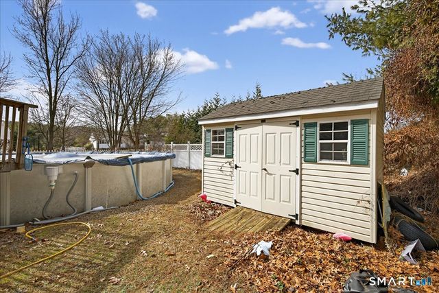 15 Cinnamon Ridge Drive, North Branford, CT 06471