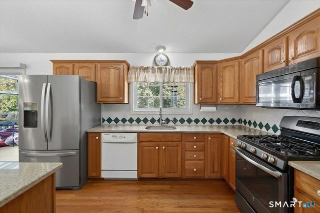 15 Cinnamon Ridge Drive, North Branford, CT 06471