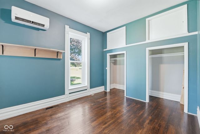 12808 W River Valley Road, Yorktown, IN 47396