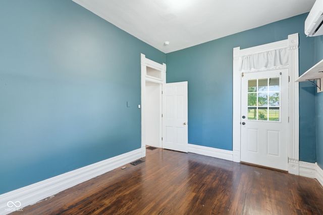 12808 W River Valley Road, Yorktown, IN 47396