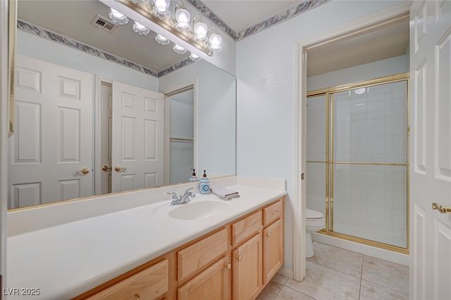 6744 Universal Avenue, Las Vegas, NV 89142