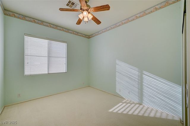 6744 Universal Avenue, Las Vegas, NV 89142