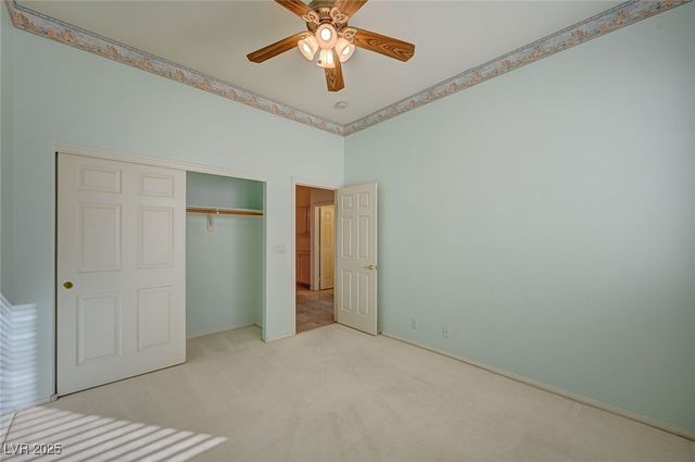 6744 Universal Avenue, Las Vegas, NV 89142