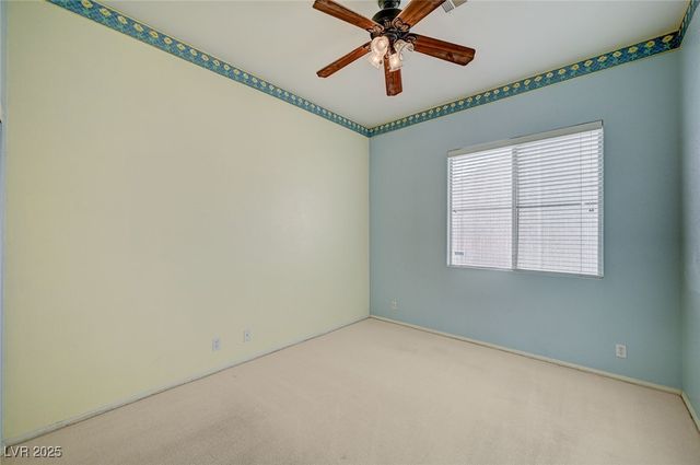 6744 Universal Avenue, Las Vegas, NV 89142