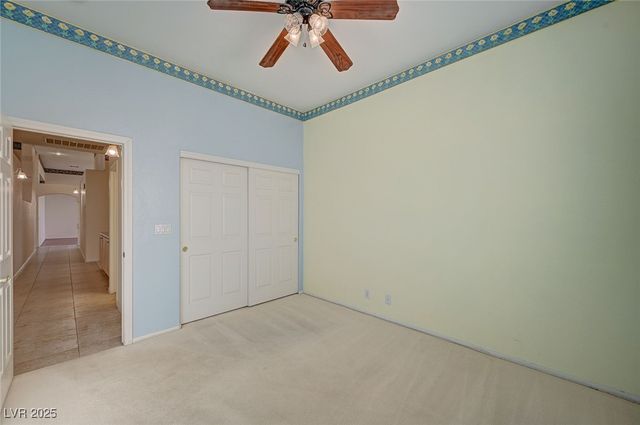 6744 Universal Avenue, Las Vegas, NV 89142