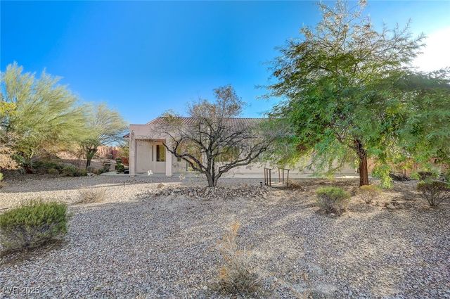 6744 Universal Avenue, Las Vegas, NV 89142