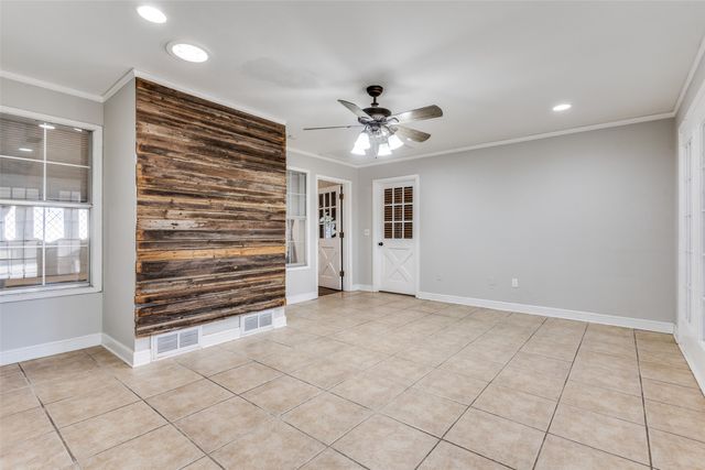 704 W Oak Street, Celina, TX 75009