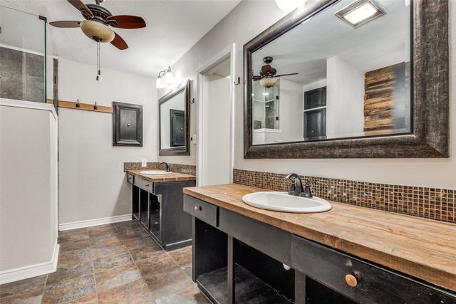 704 W Oak Street, Celina, TX 75009