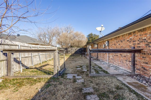 704 W Oak Street, Celina, TX 75009