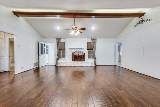 704 W Oak Street, Celina, TX 75009