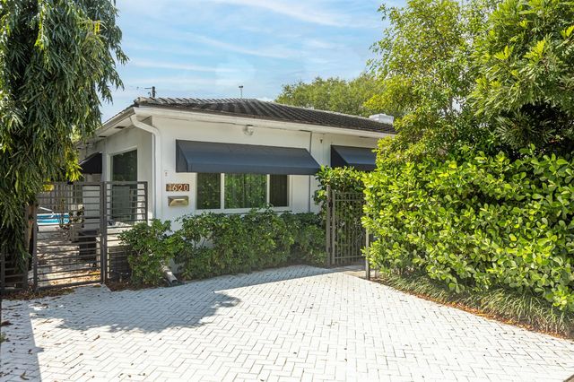 1620 NE 8th Street, Fort Lauderdale, FL 33304