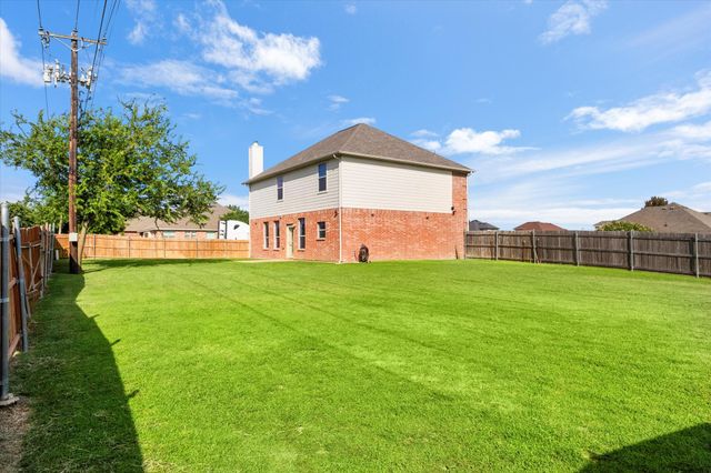 1700 Cowtown Court, Mansfield, TX 76063