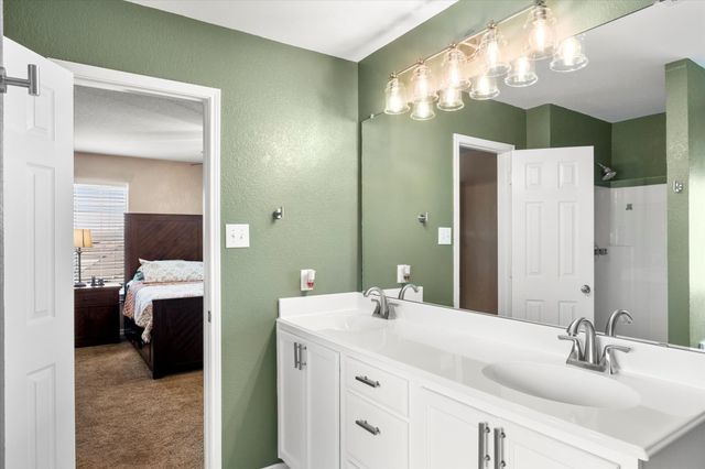 1700 Cowtown Court, Mansfield, TX 76063