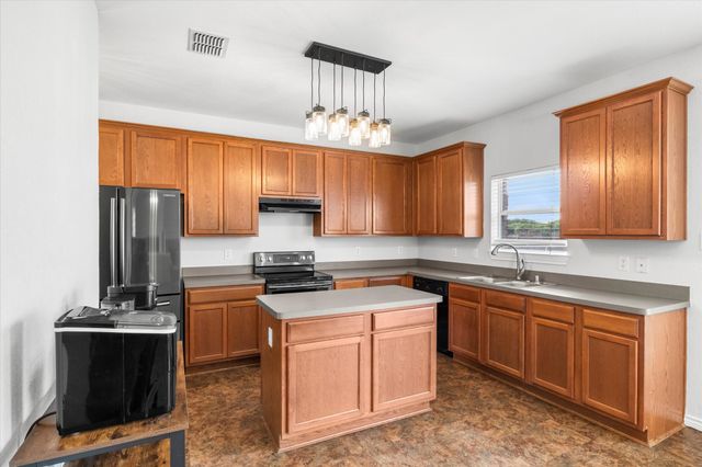 1700 Cowtown Court, Mansfield, TX 76063