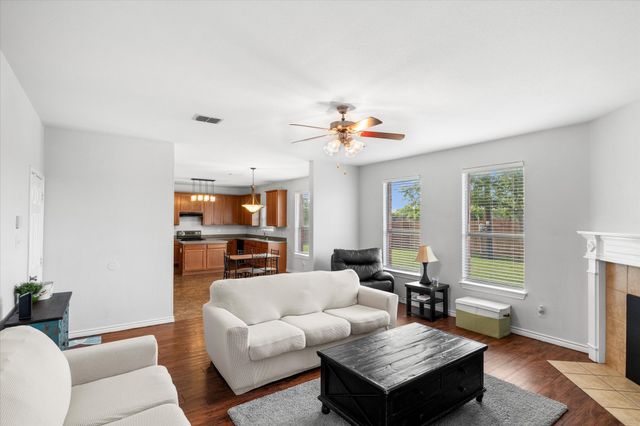 1700 Cowtown Court, Mansfield, TX 76063