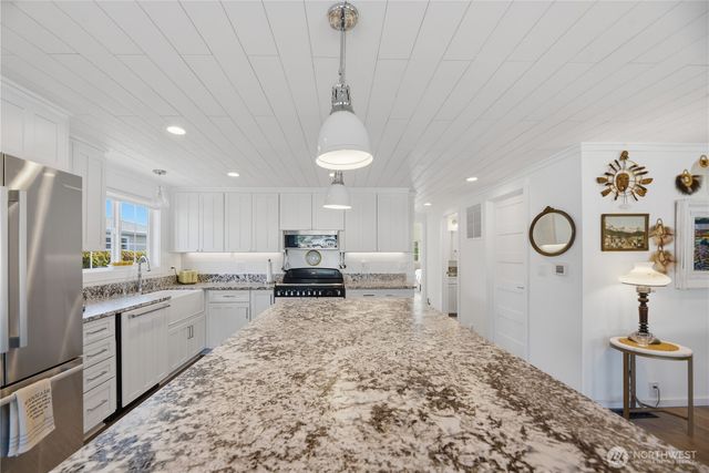 138 Lummi Drive, La Conner, WA 98257