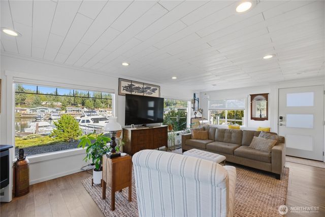 138 Lummi Drive, La Conner, WA 98257