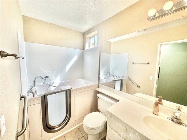 12654 Jade Road, Victorville, CA 92392