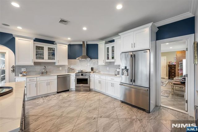 345 Pompton Avenue, Pompton Lakes, NJ 07442