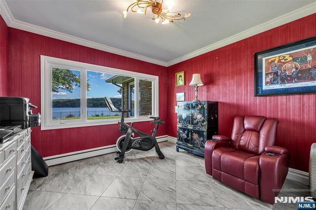 345 Pompton Avenue, Pompton Lakes, NJ 07442